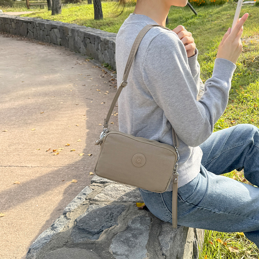 DKMI_8152 가벼운 생활방수 미니크로스백