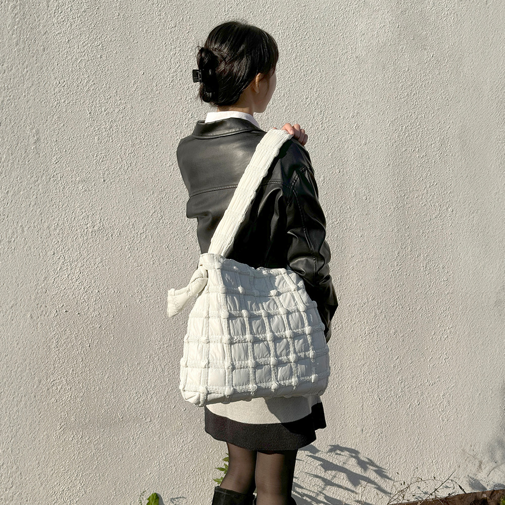 BR_1827 패딩 숄더백