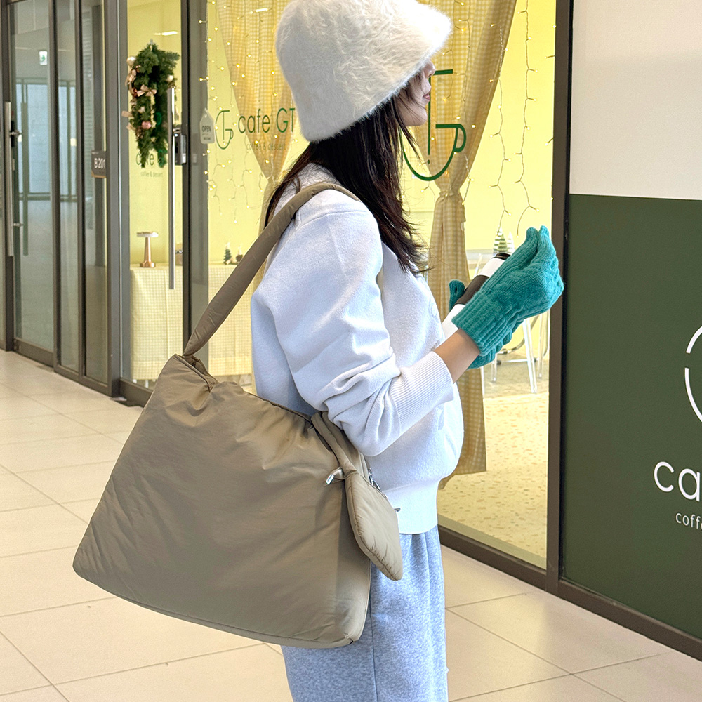 BR_2027 패딩 베이직 숄더백