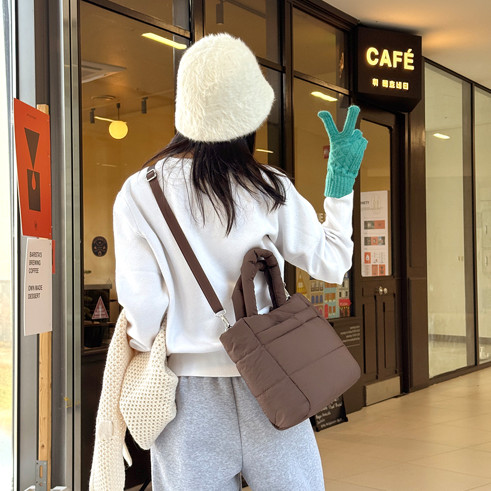 BR_7107 사각 패딩 토트 크로스백