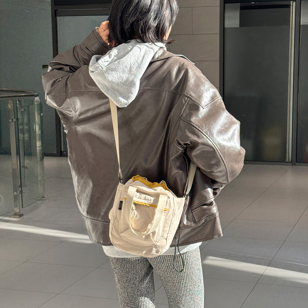 BR_2808 배색 포인트 앞포켓 토트 크로스백