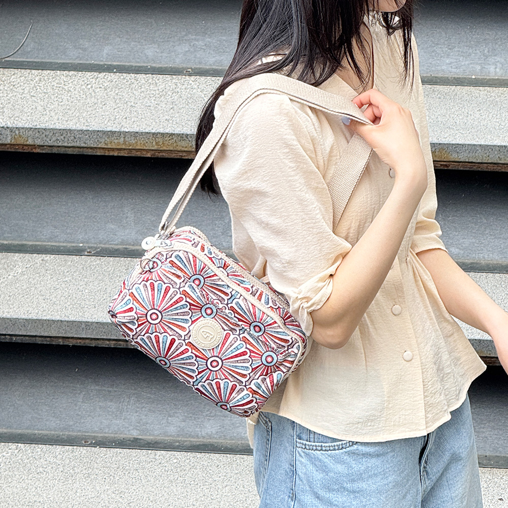 DKAC_91404 아트 패턴 무늬 여성 데일리 크로스백