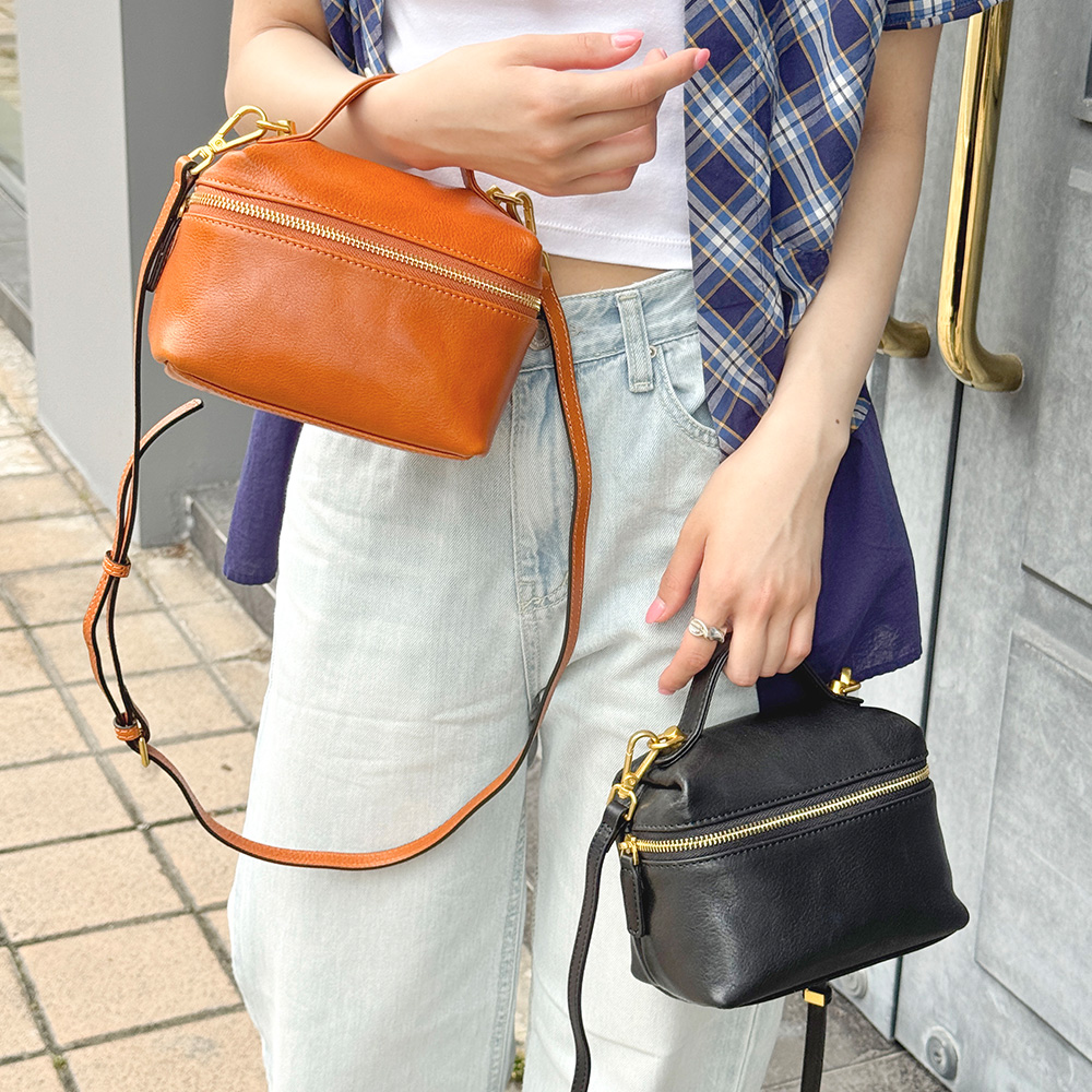 DKES_G8010 여성 가죽 사각 미니 토트 크로스백