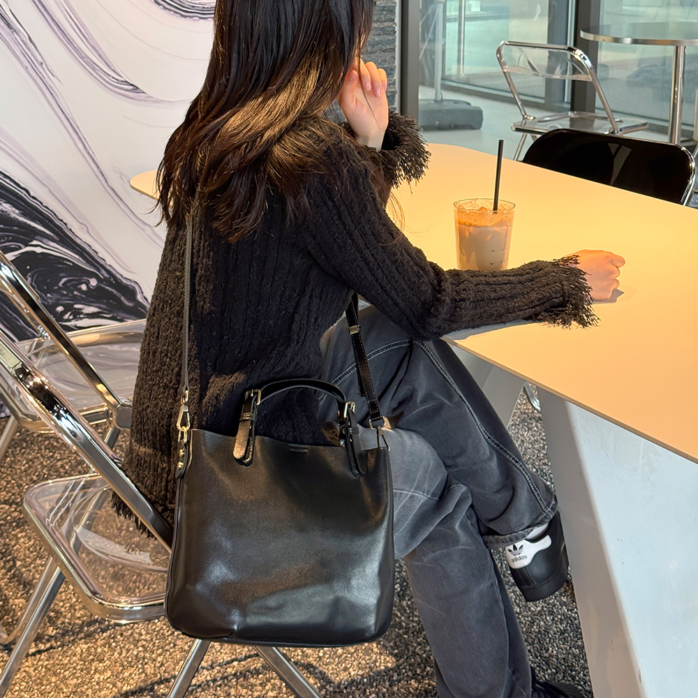 FC_795 가죽 토트 크로스백