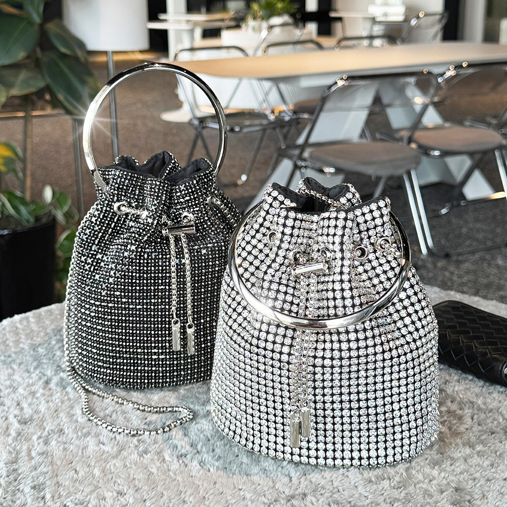 FC_W804 스터드 버킷 토트 크로스백