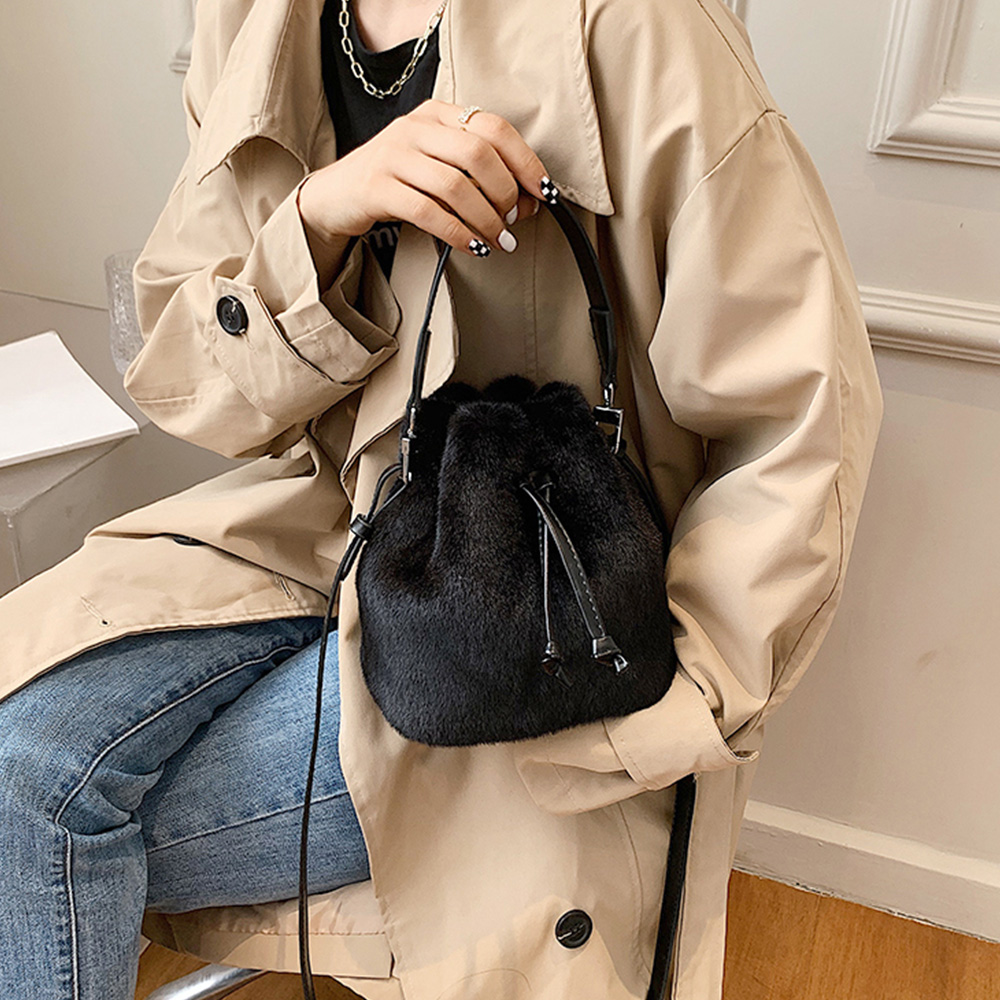 MT_22907 페이크퍼 털가방 미니 조리 토트 크로스백