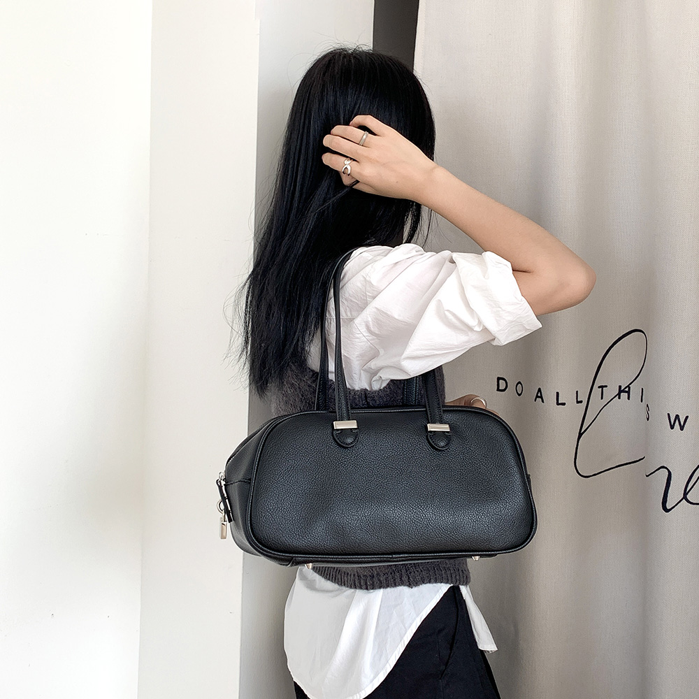 MT_24205 데일리 여행 레더 숄더백