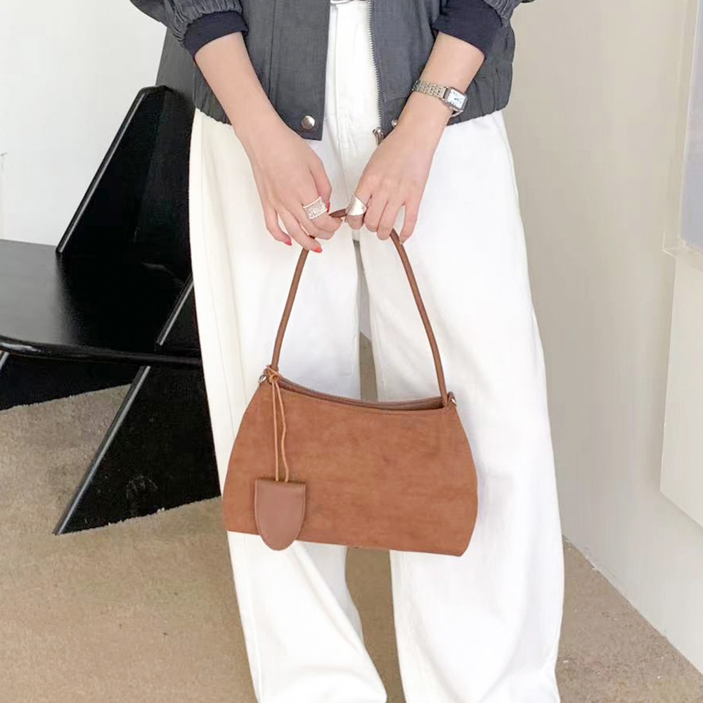 MT_22965 여성 스웨이드 숄더 크로스백