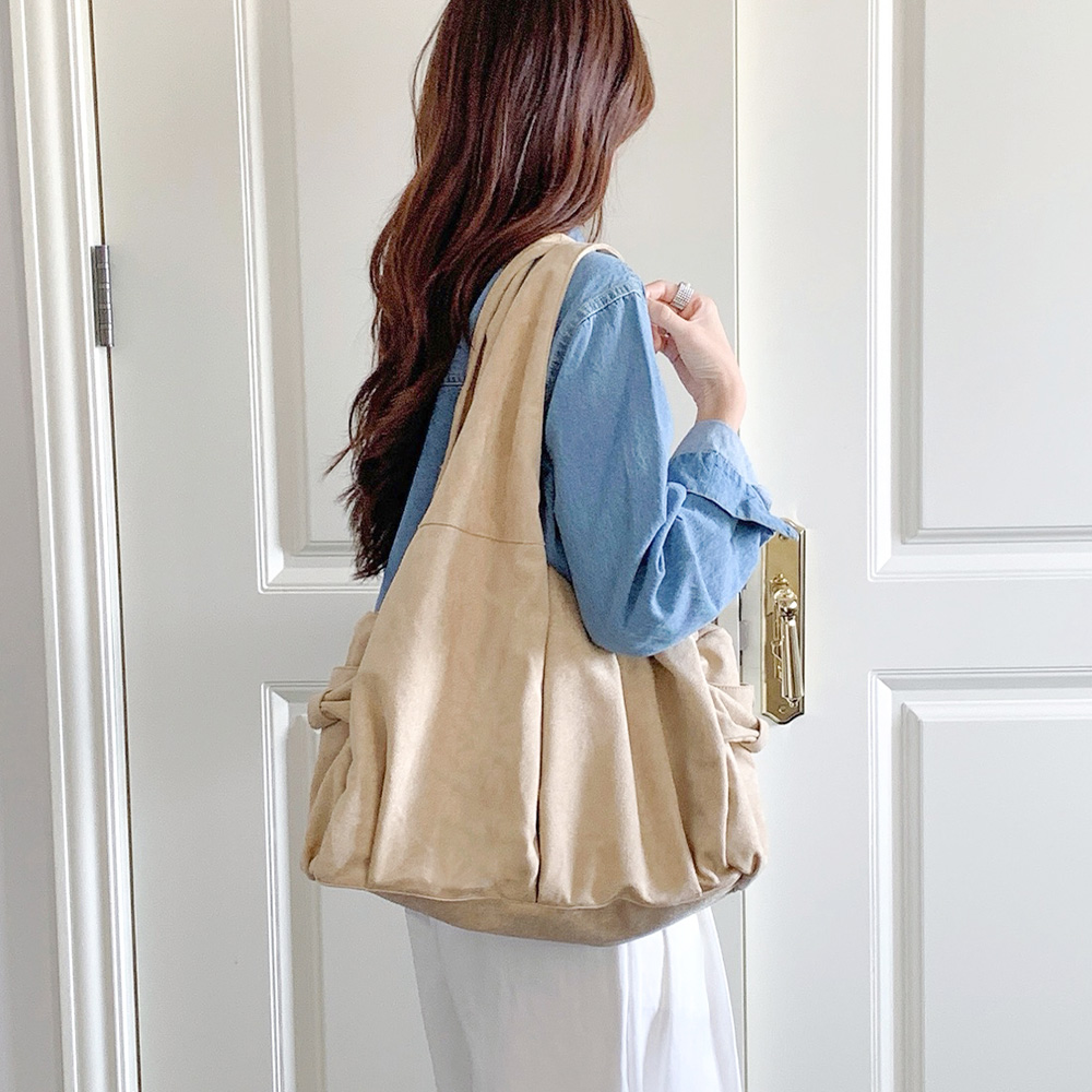 MT_22968 여성 스웨이드 앞포켓 숄더백