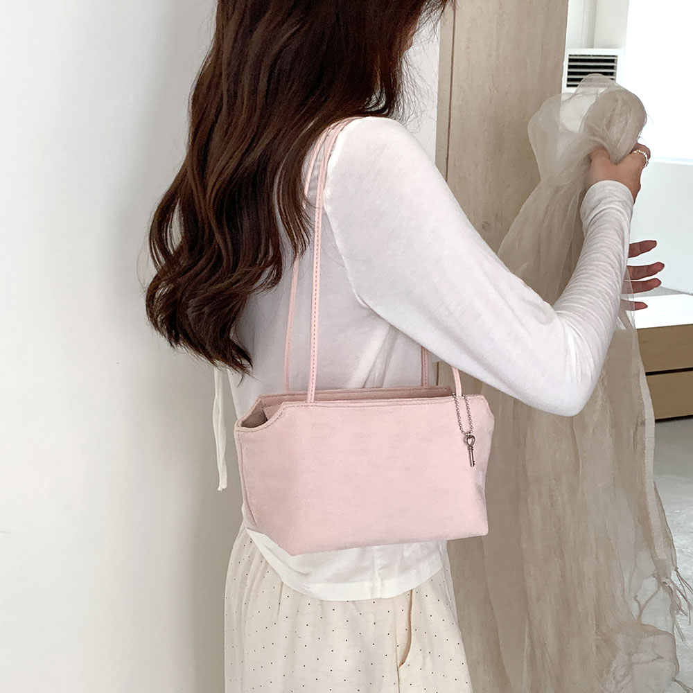 MT_22985 여성 인조 스웨이드 미니 숄더백