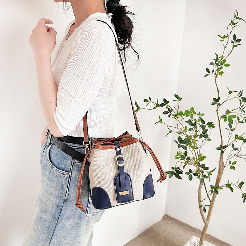 URB_메달조리 크로스백